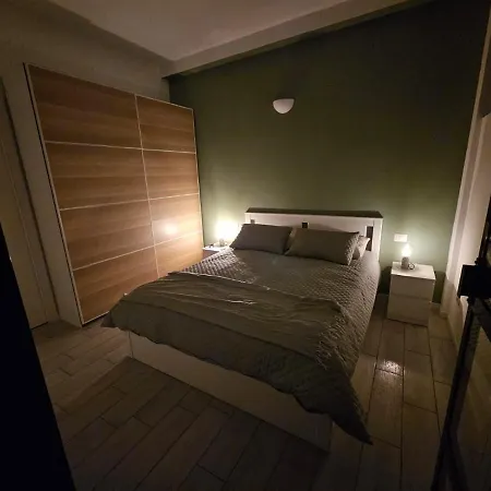 Apartment The Hideaway House Milan